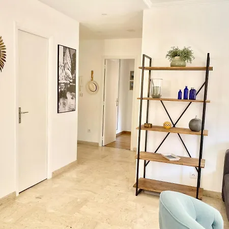 Apartment Le Mediterranee Menton