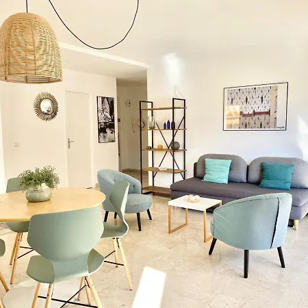 Le Mediterranee Apartment Menton